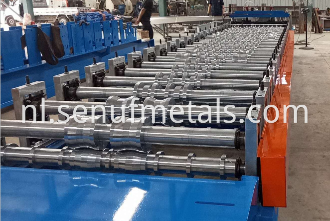 Main roll forming